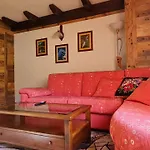 Casa Margherita D'hotes & Challand-Saint-Anselme