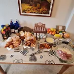 Casa Margherita D'hotes & بيت ضيافة
