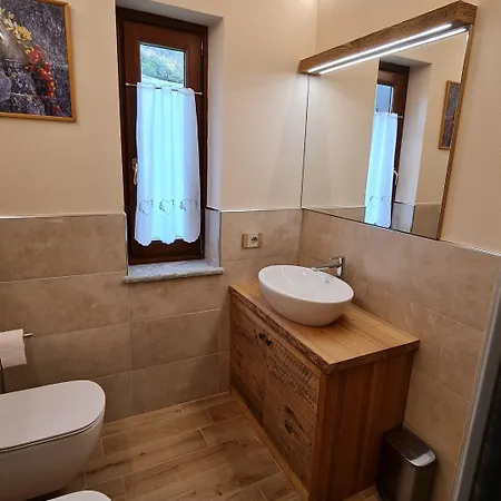 Casa Margherita D'hotes & Шаллан-Сент-Ансельм