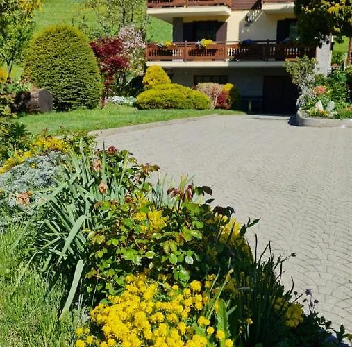 Casa Margherita D'hotes & Challand-Saint-Anselme