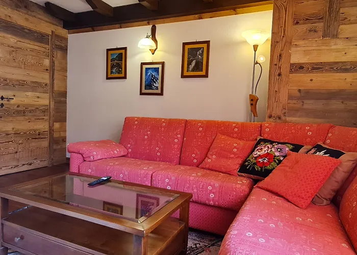 Casa Margherita D'hotes & Challand-Saint-Anselme