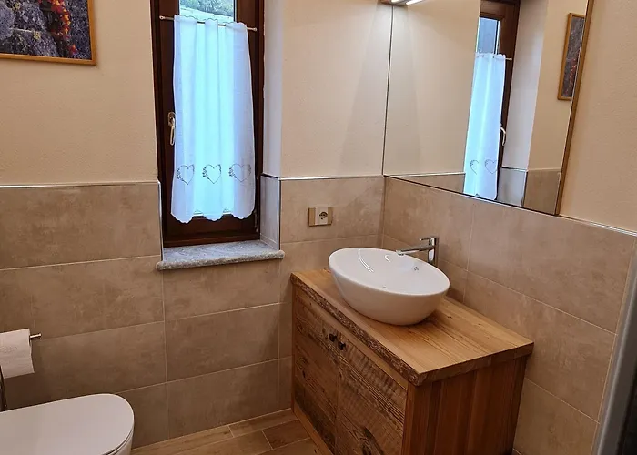 Casa Margherita D'hotes & Challand-Saint-Anselme